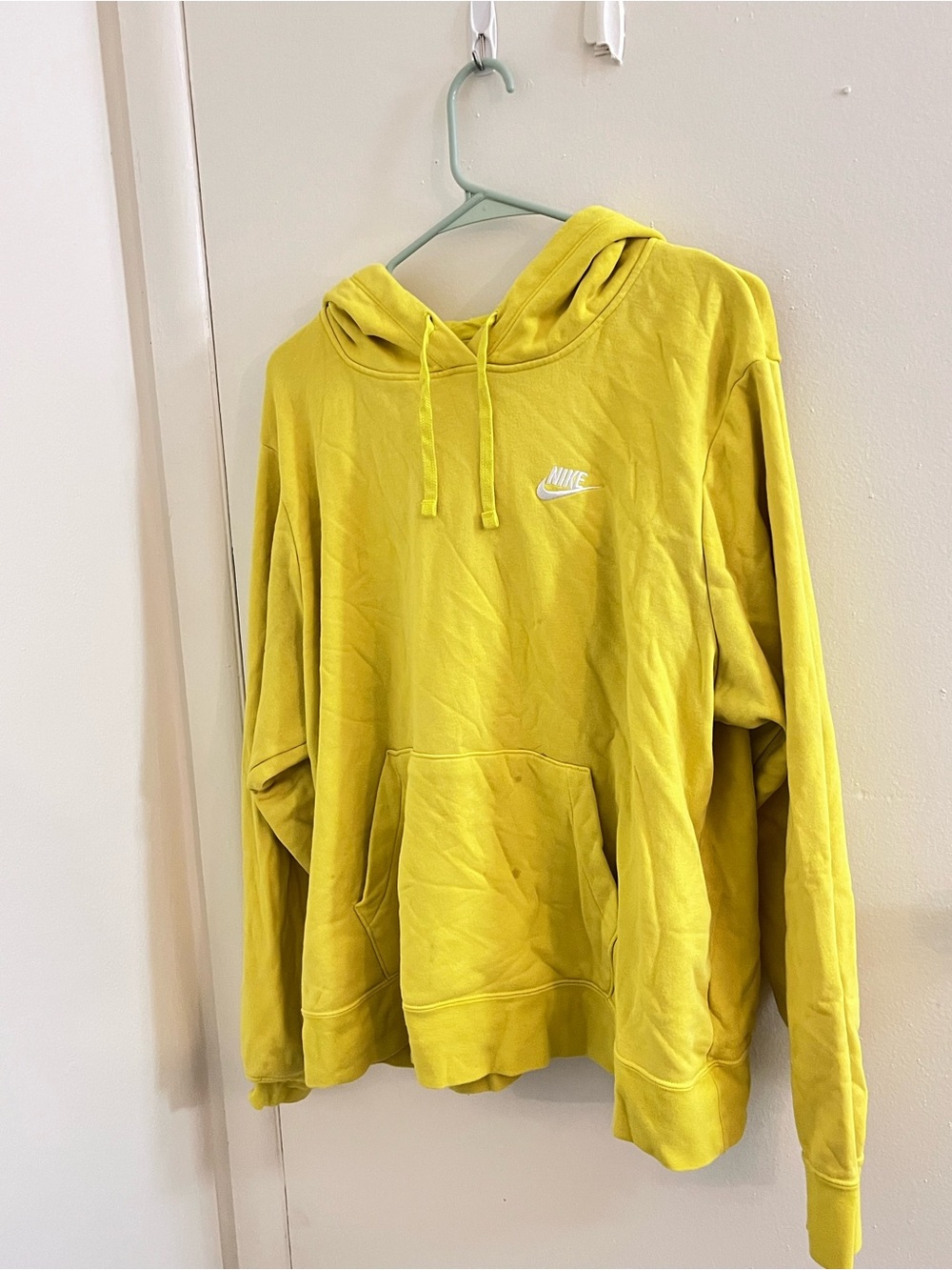 Nike 1X Lime Yellow Oversized Hoodie Pullover Front Pocket Sweatshirt